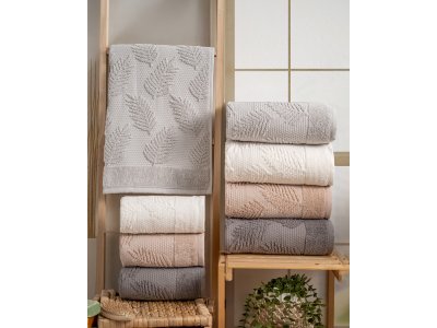 Hazangülü Petra Jakarlı Deluxe
