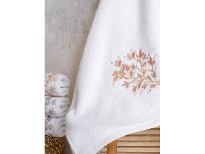 Hazangülü İrem Cotton