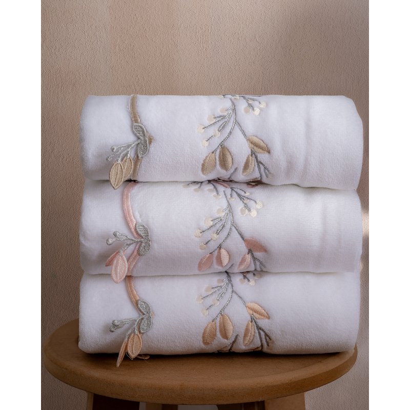 Hazangülü Rüya Kadife Beyaz