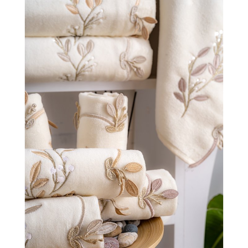 Hazangülü Rüya Kadife Krem